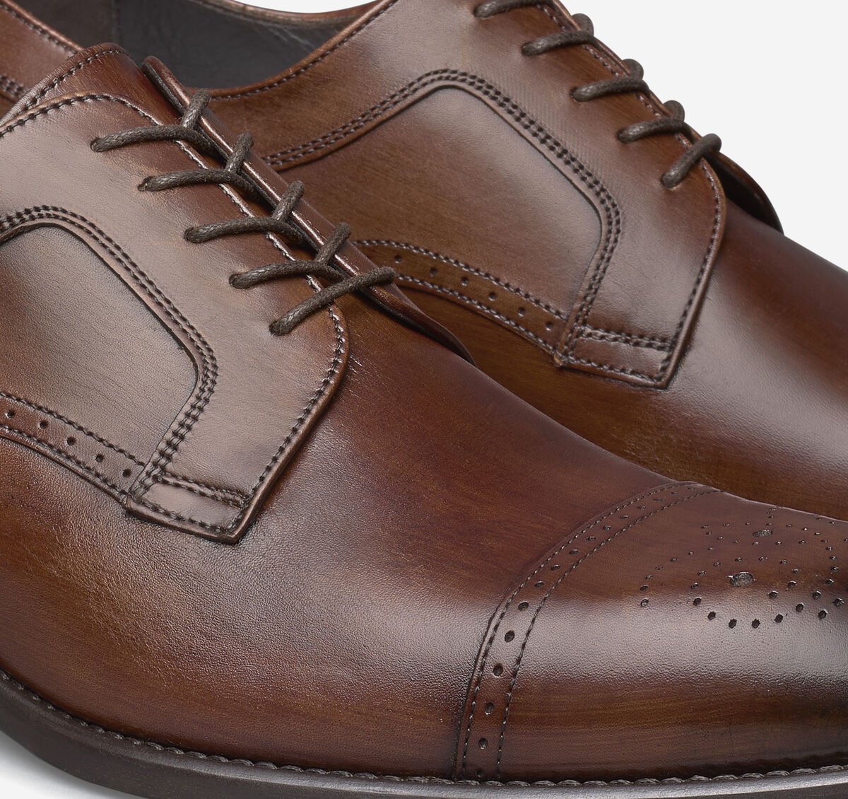 Ellsworth Cap Toe image number null