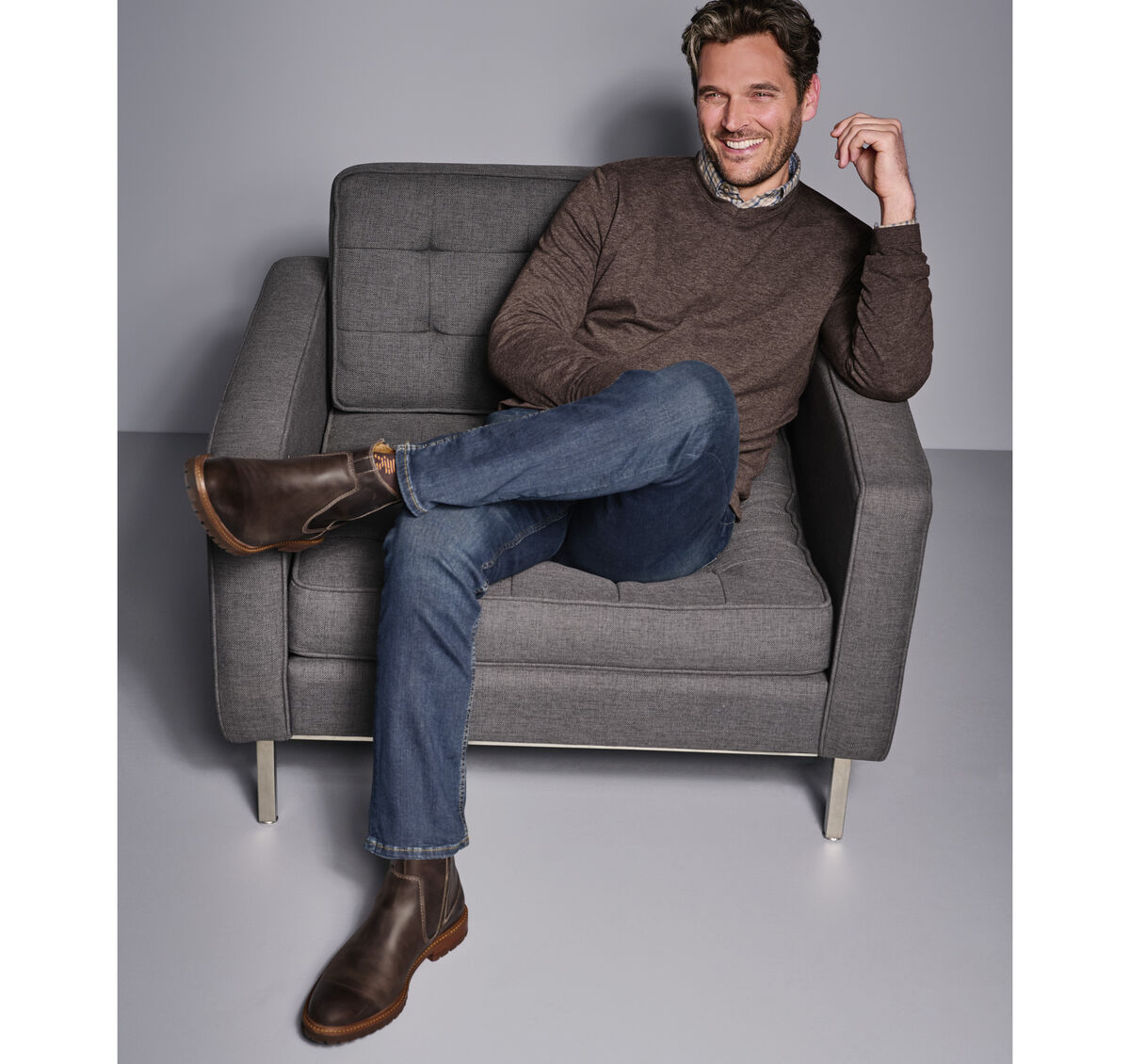 Knit V-Neck image number null