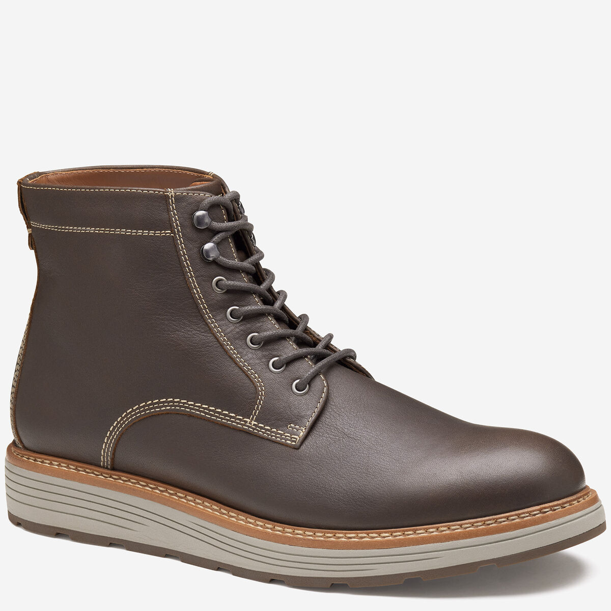 Upton Lug Plain Toe Boot image number null