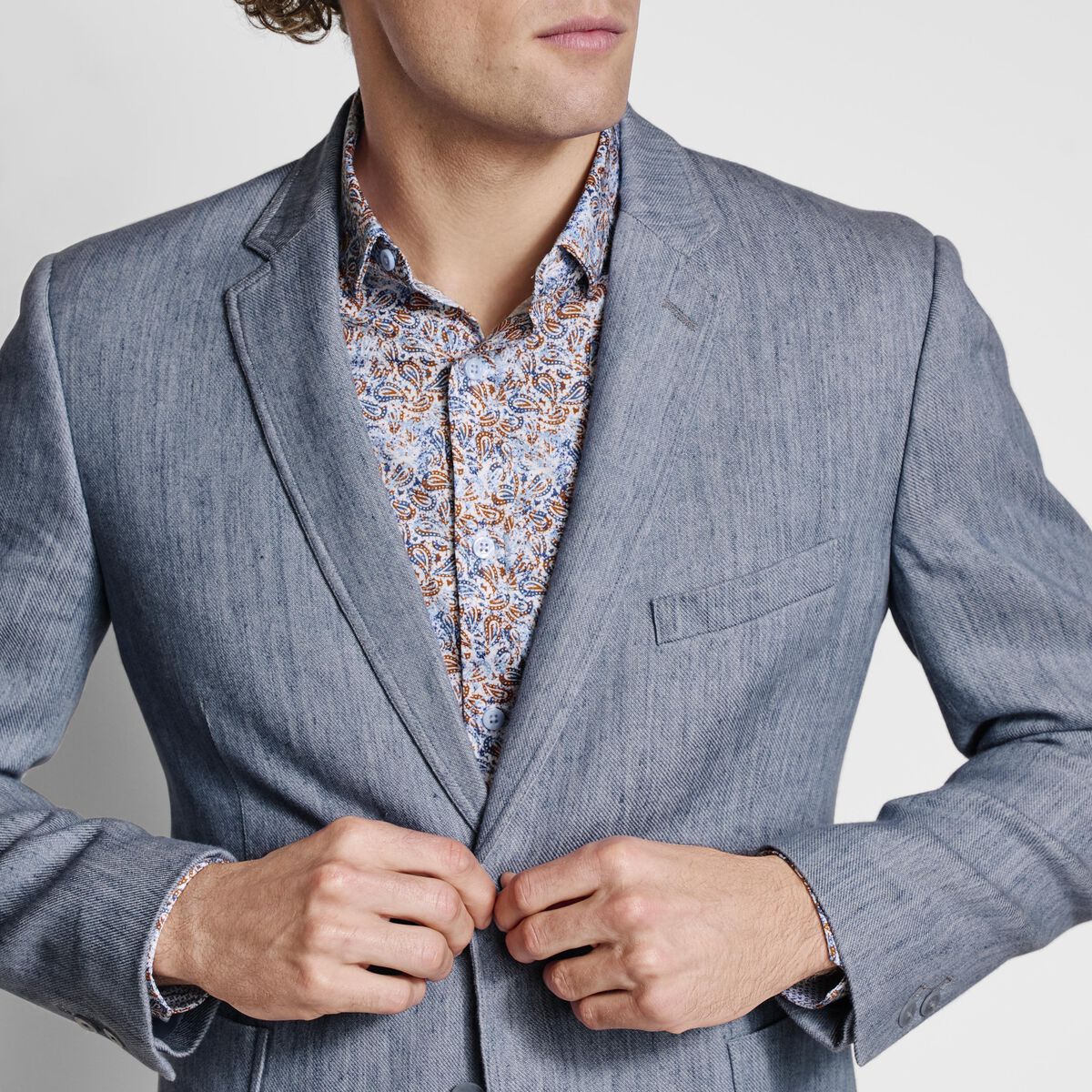 Conley Blazer image number null