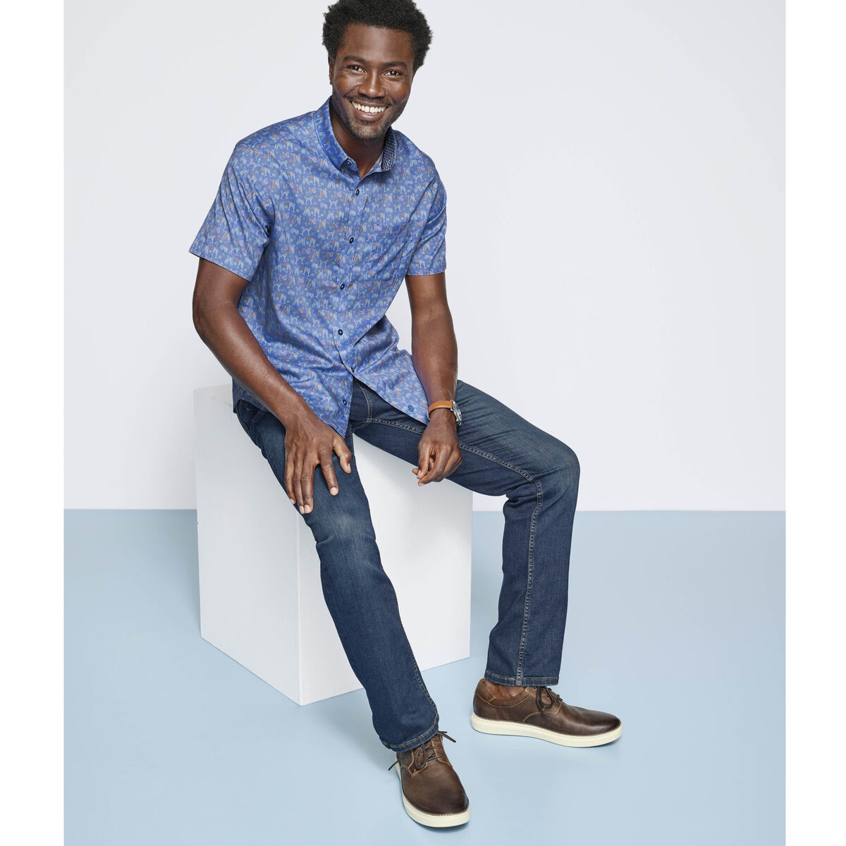 Printed Short-Sleeve Shirt image number null