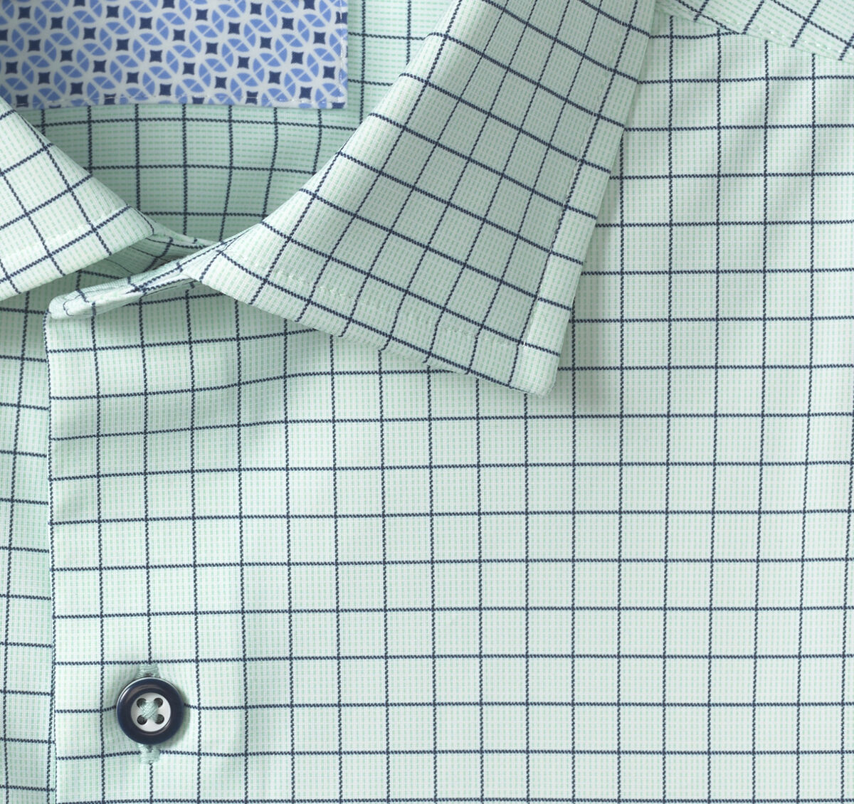 XC+&trade; Motion Long-Sleeve Dress Knit Shirt image number null