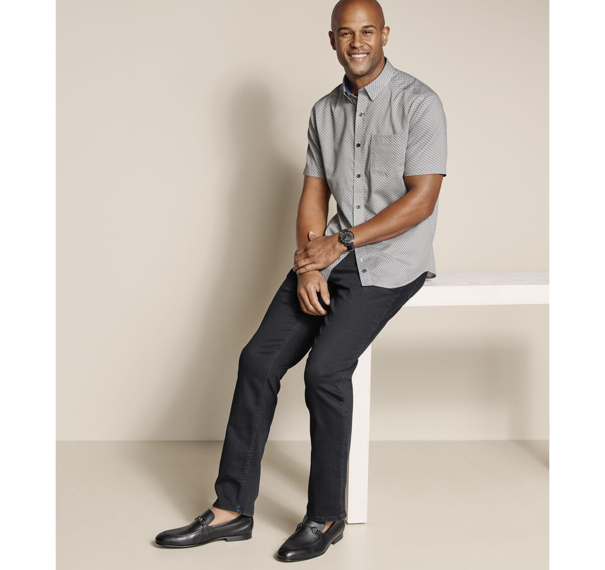 Logan Printed Short-Sleeve Shirt image number null