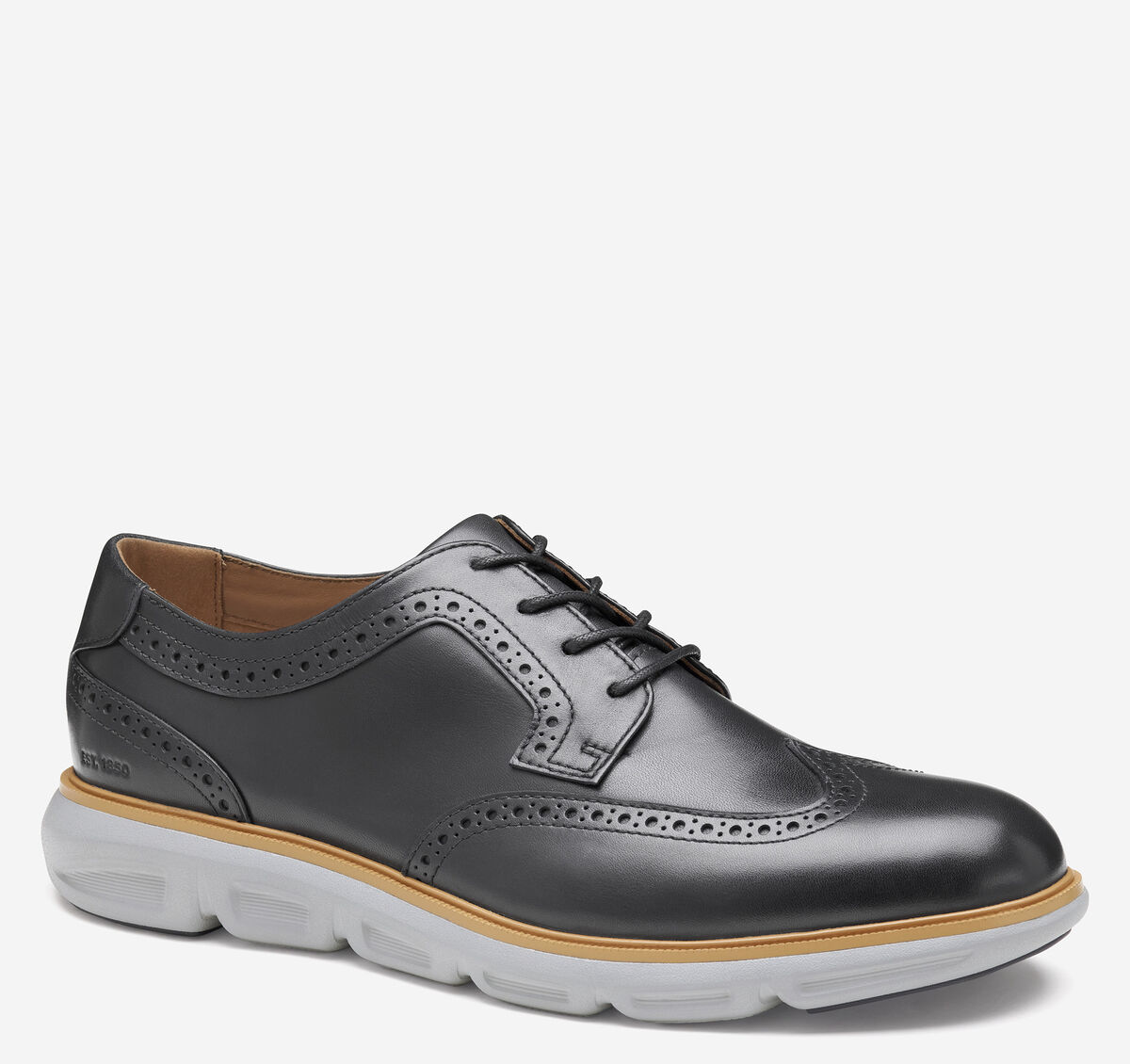 Larkin Wingtip image number null
