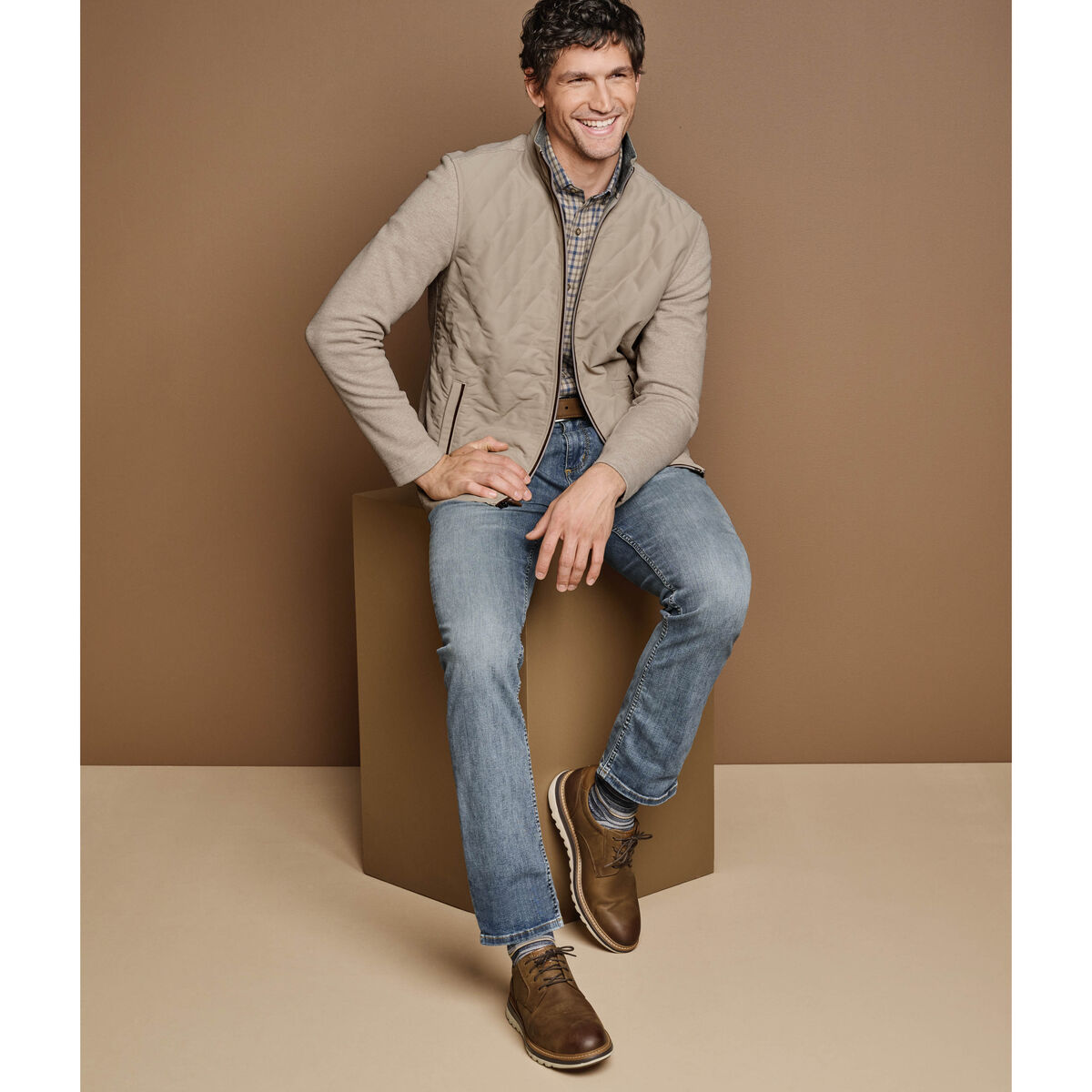 Quilted Full-Zip image number null