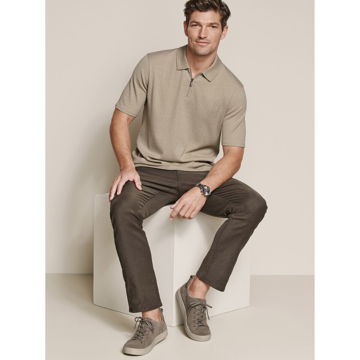 Finn Ribbed Zip Polo image number null