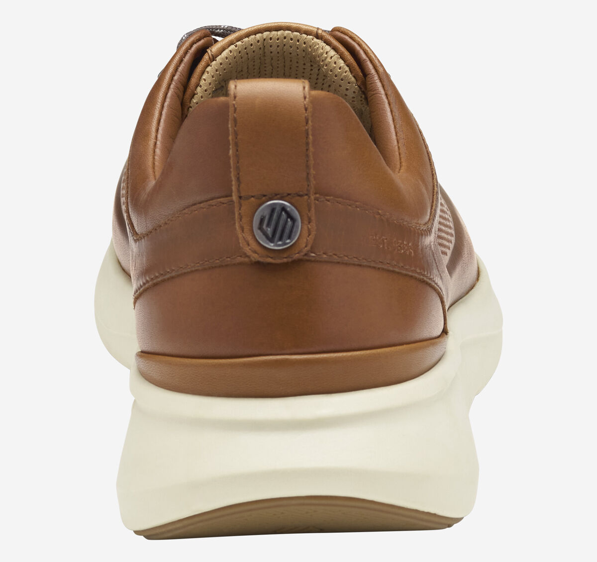 XC+&trade; Declan U-Throat image number null