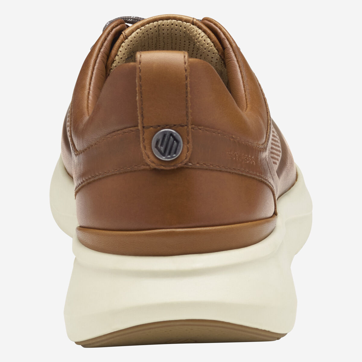 XC+&trade; Declan U-Throat image number null