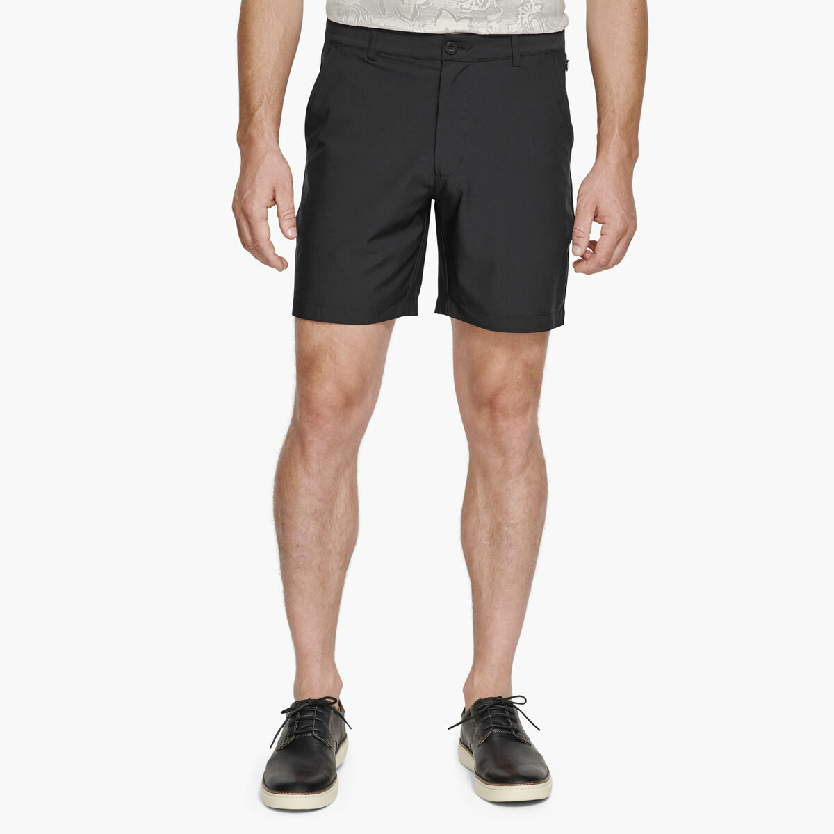 XC4&reg; Performance Flat-Front 7" Shorts image number null
