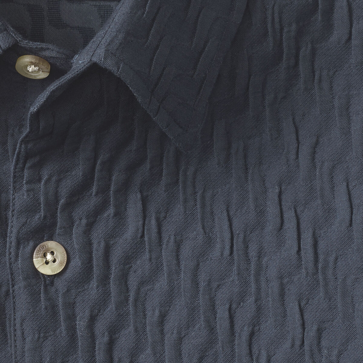 Monterey Textured Short-Sleeve Shirt image number null