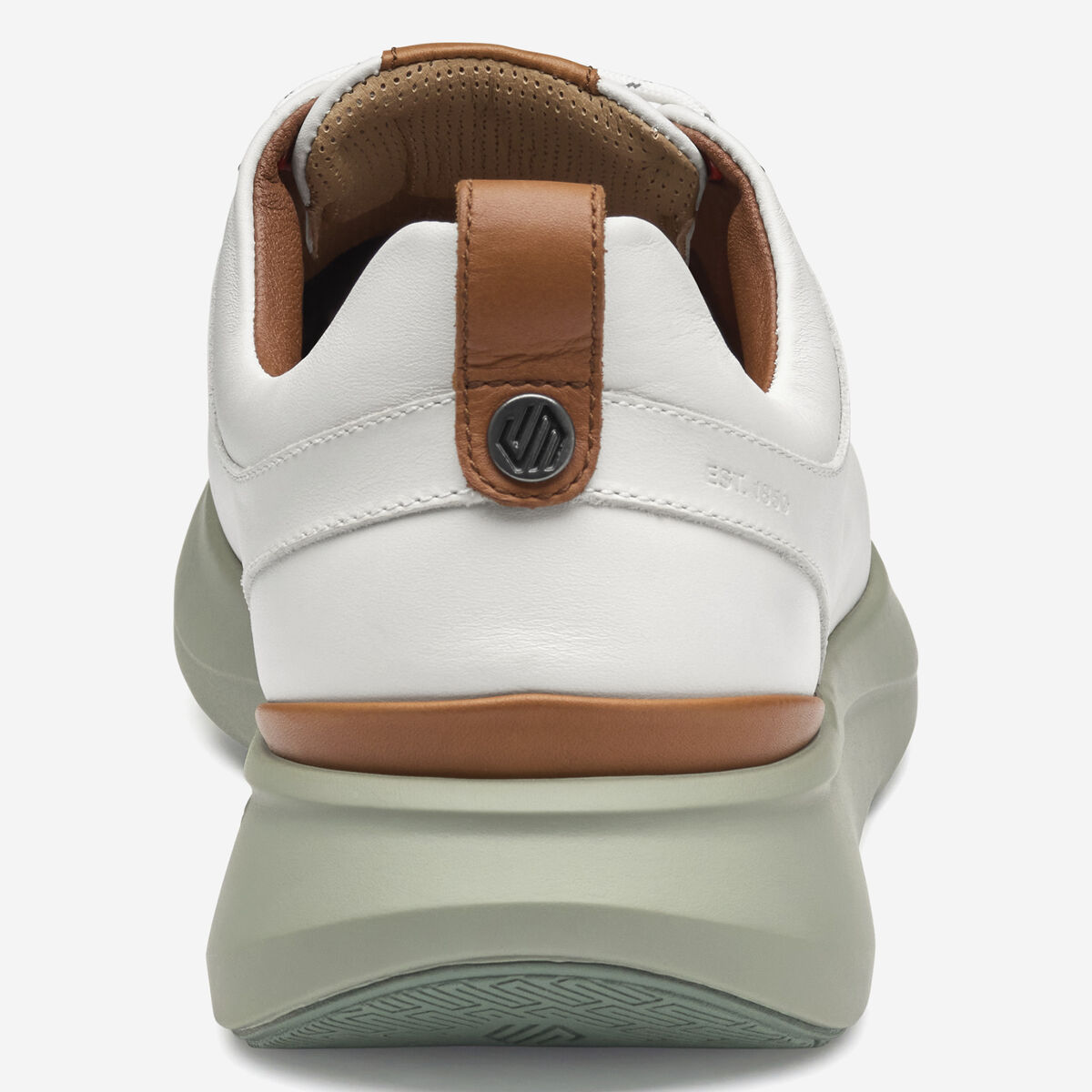 XC+&trade; Declan U-Throat image number null