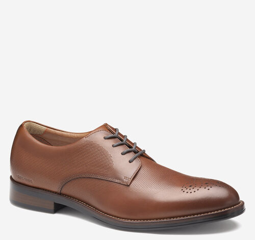 XC+&trade; Copley Wingtip - Cognac Embossed Waterproof Full Grain Leather