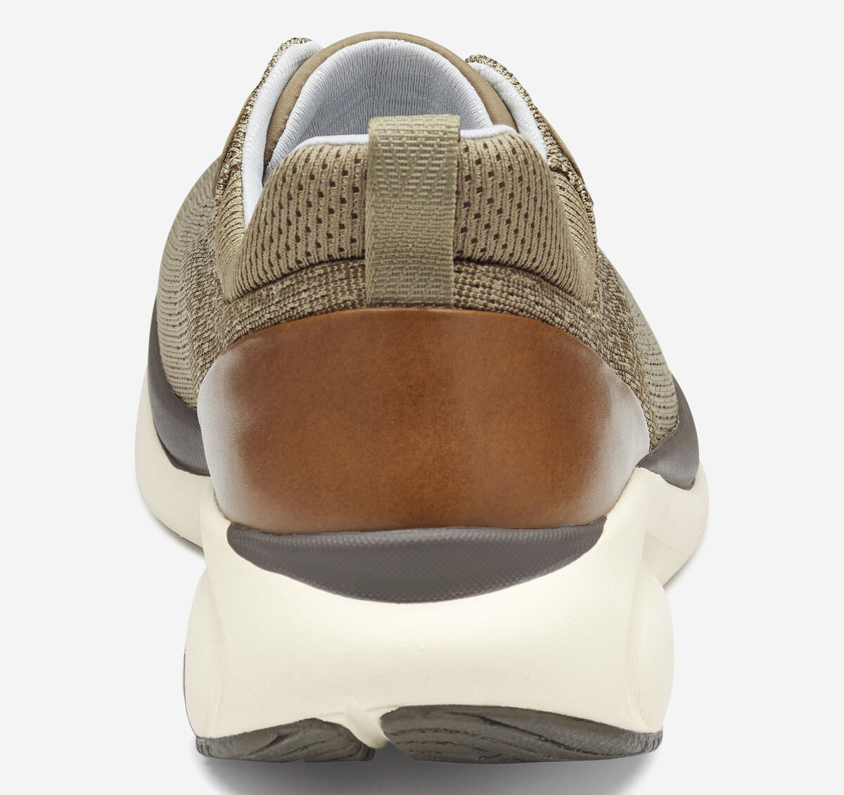 XC4&reg; TR4-Sport Hybrid image number null