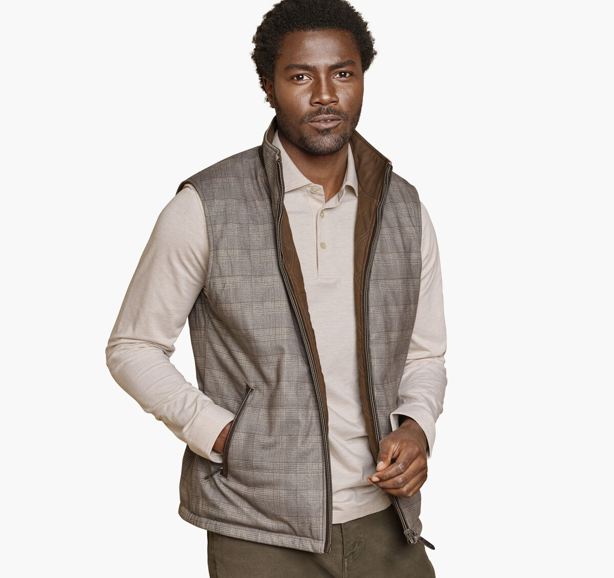 Upton Reversible Vest image number null