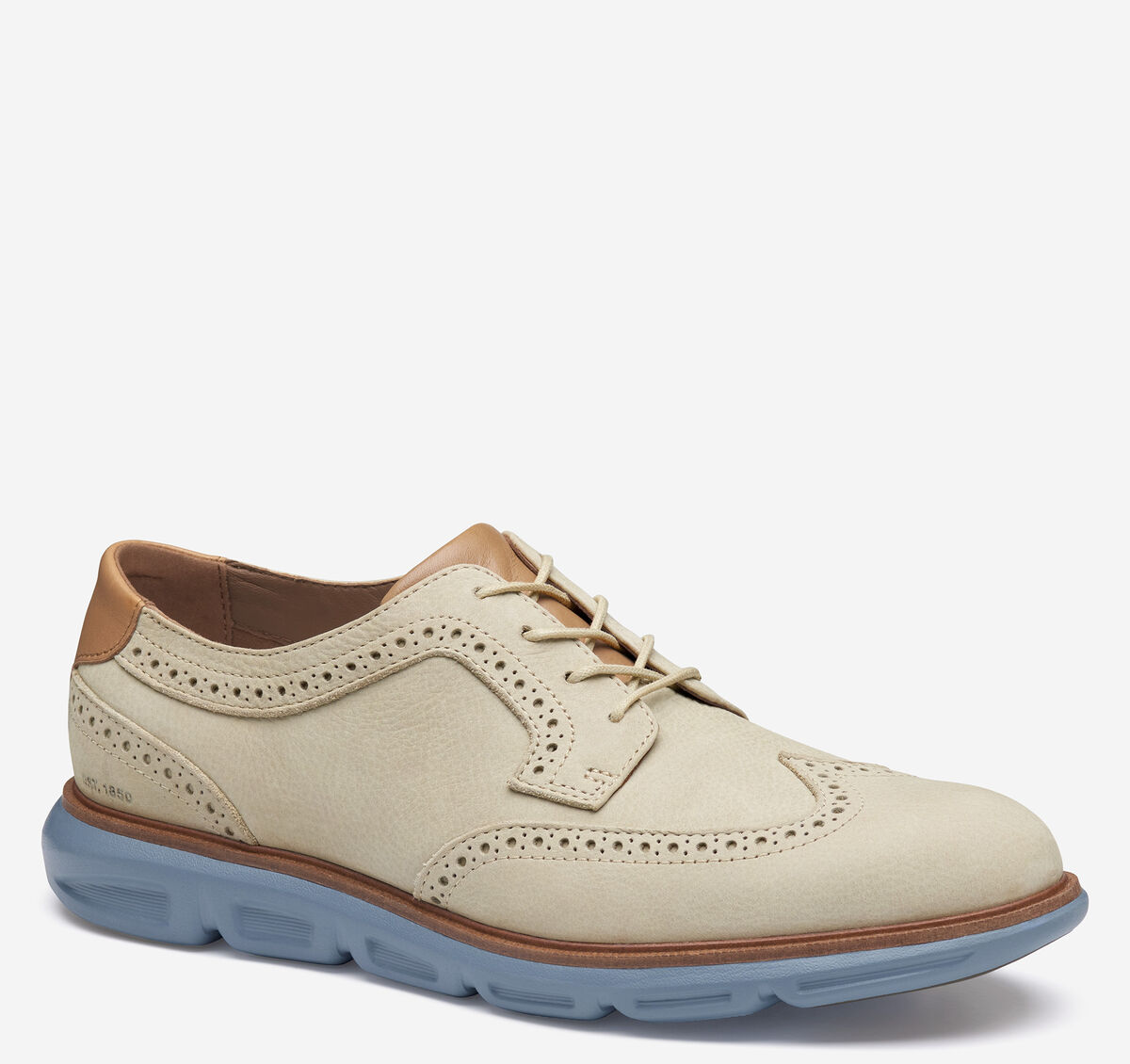 Larkin Wingtip image number null